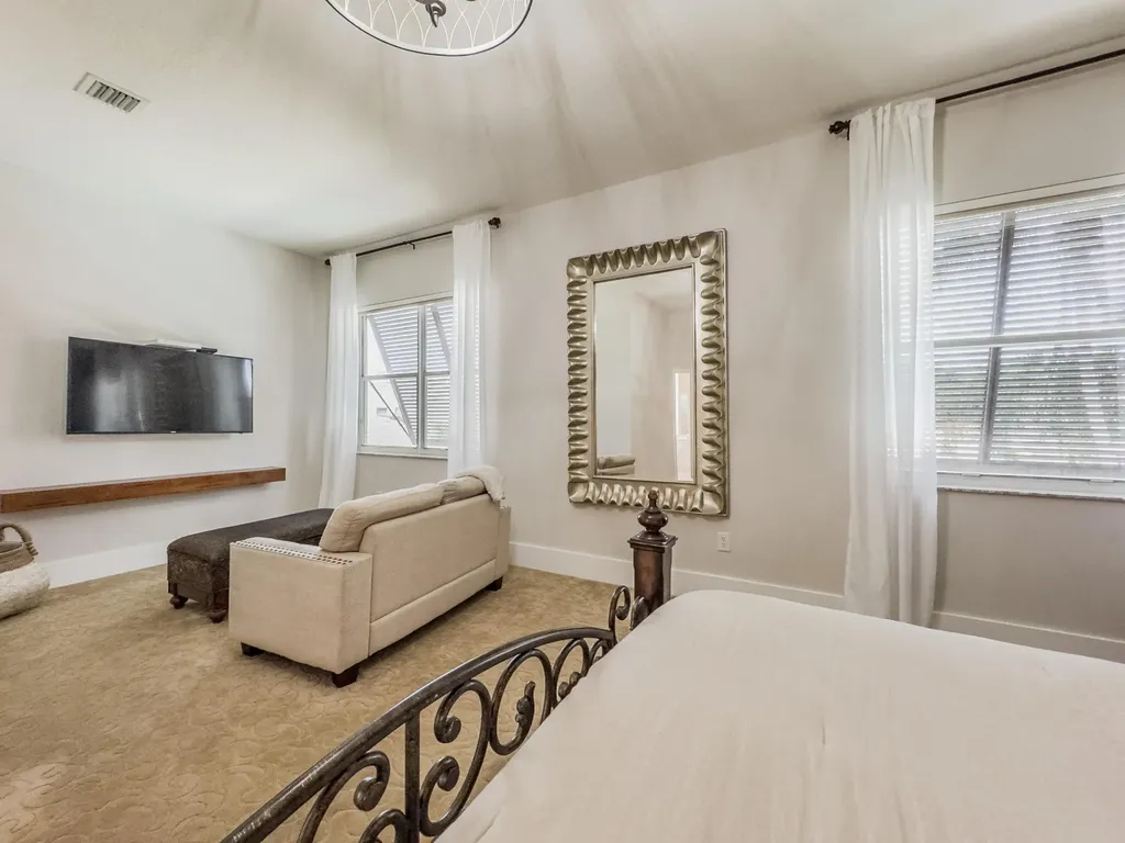2060 Reston Circle Royal Palm Beach FL 33411