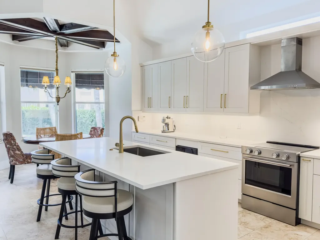 2060 Reston Circle Royal Palm Beach FL 33411