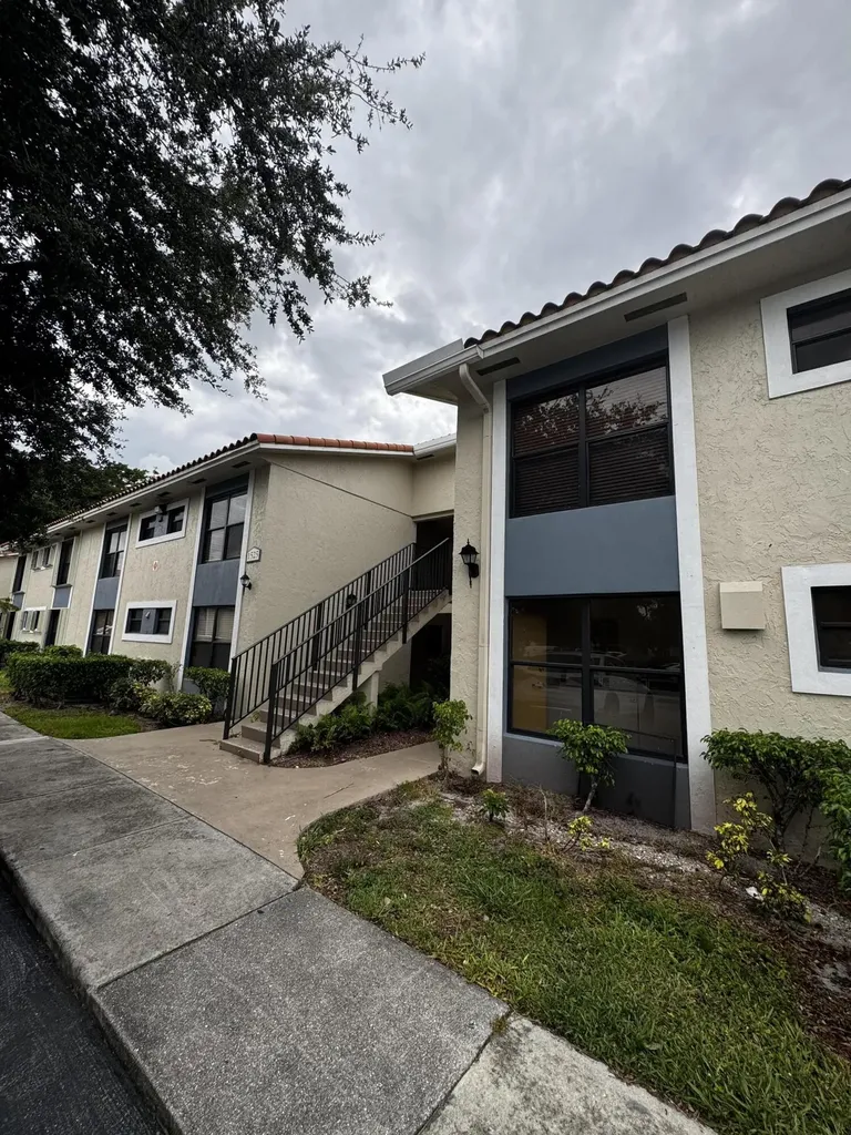 1525 Lake Crystal Drive West Palm Beach FL 33411
