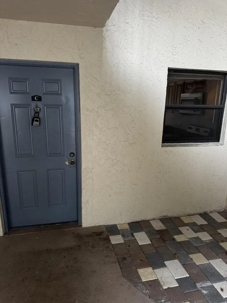1525 Lake Crystal Drive West Palm Beach FL 33411