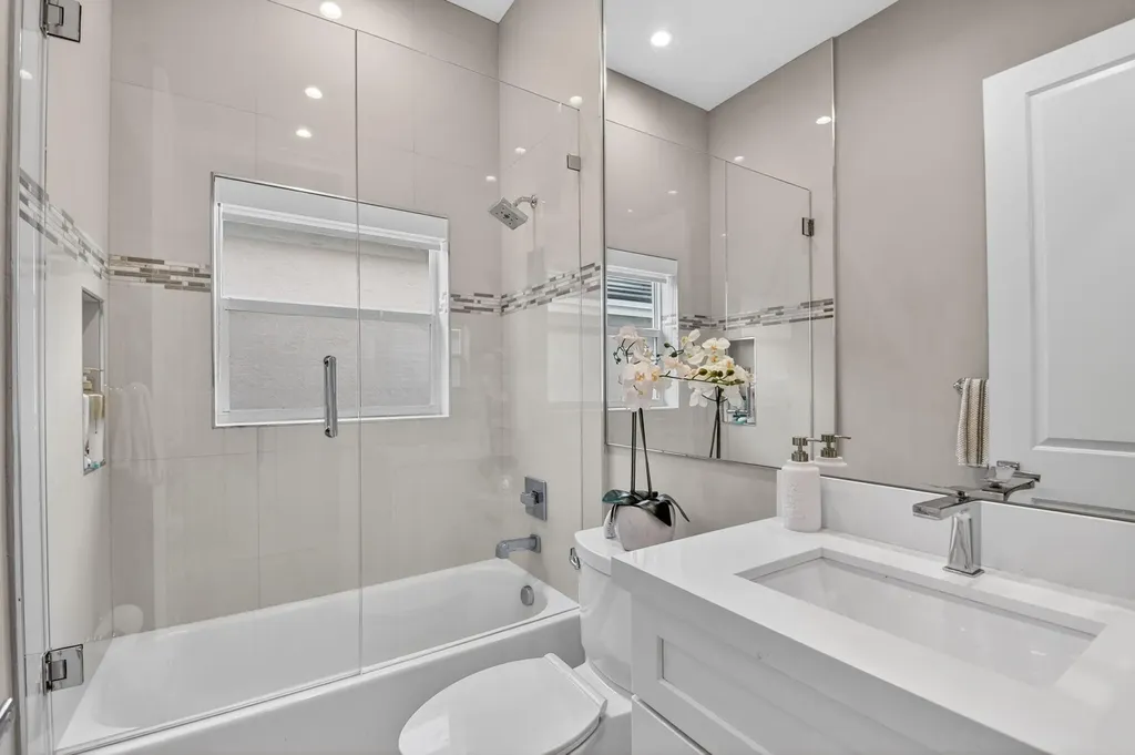 7070 Charleston Point Drive Lake Worth FL 33467