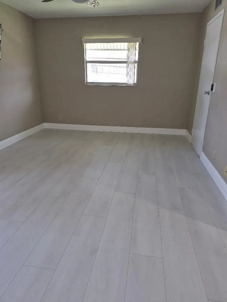 318 N Seville N Delray Beach FL 33446