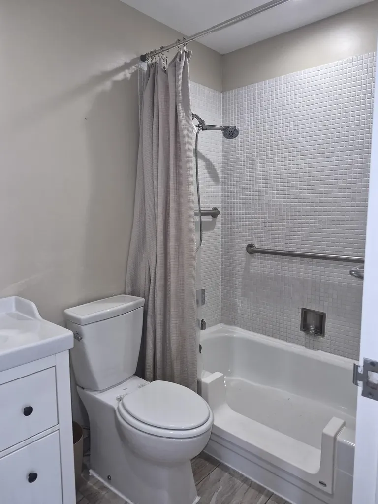 318 N Seville N Delray Beach FL 33446