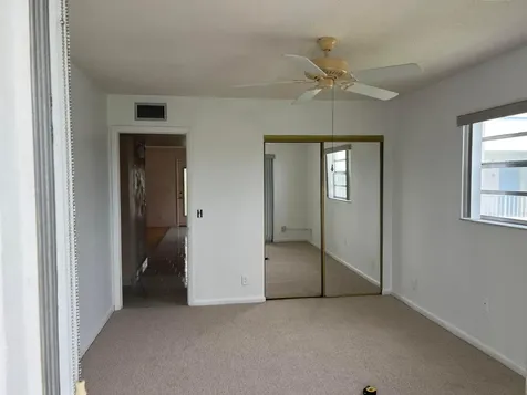 424 Saxony Delray Beach FL 33446