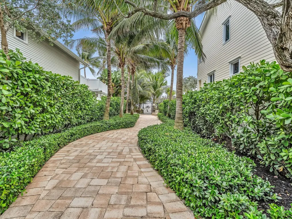 1903 Bay Drive Pompano Beach FL 33062