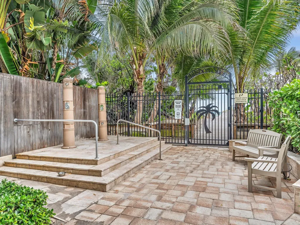 1903 Bay Drive Pompano Beach FL 33062