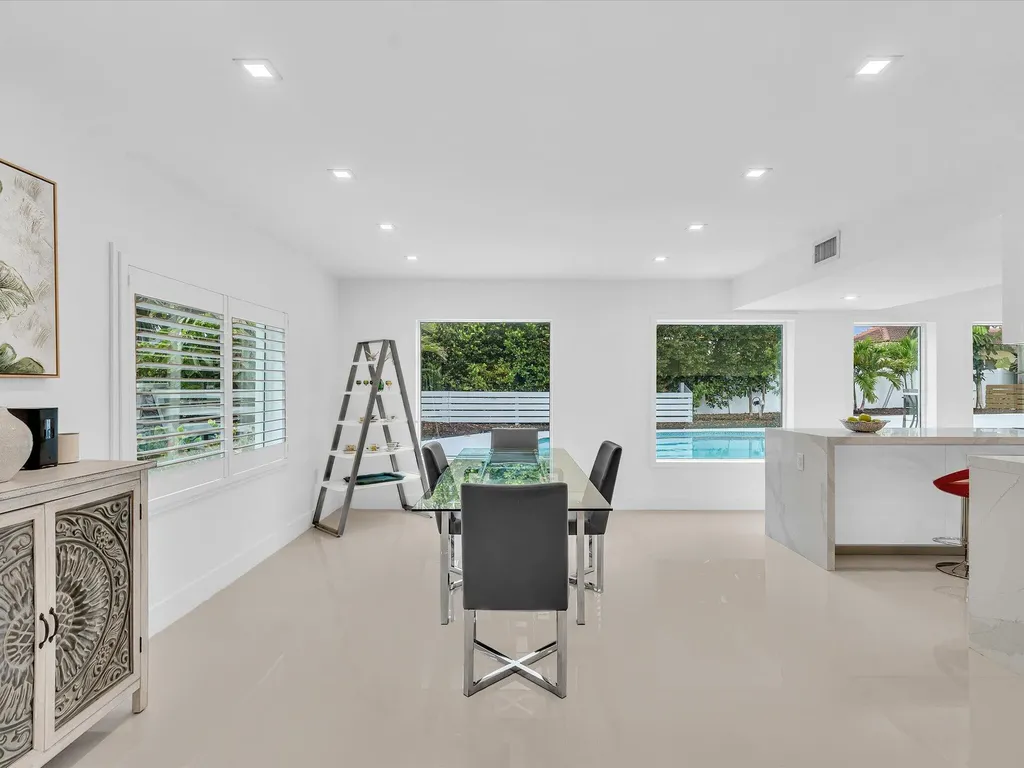 1903 Bay Drive Pompano Beach FL 33062