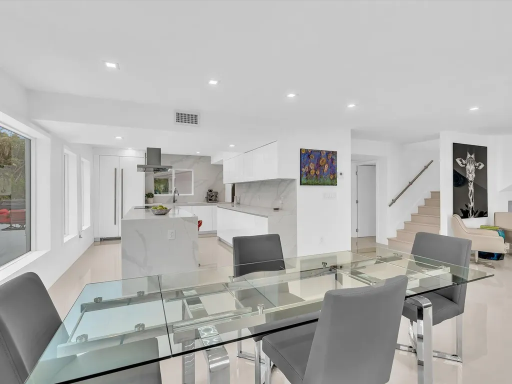 1903 Bay Drive Pompano Beach FL 33062