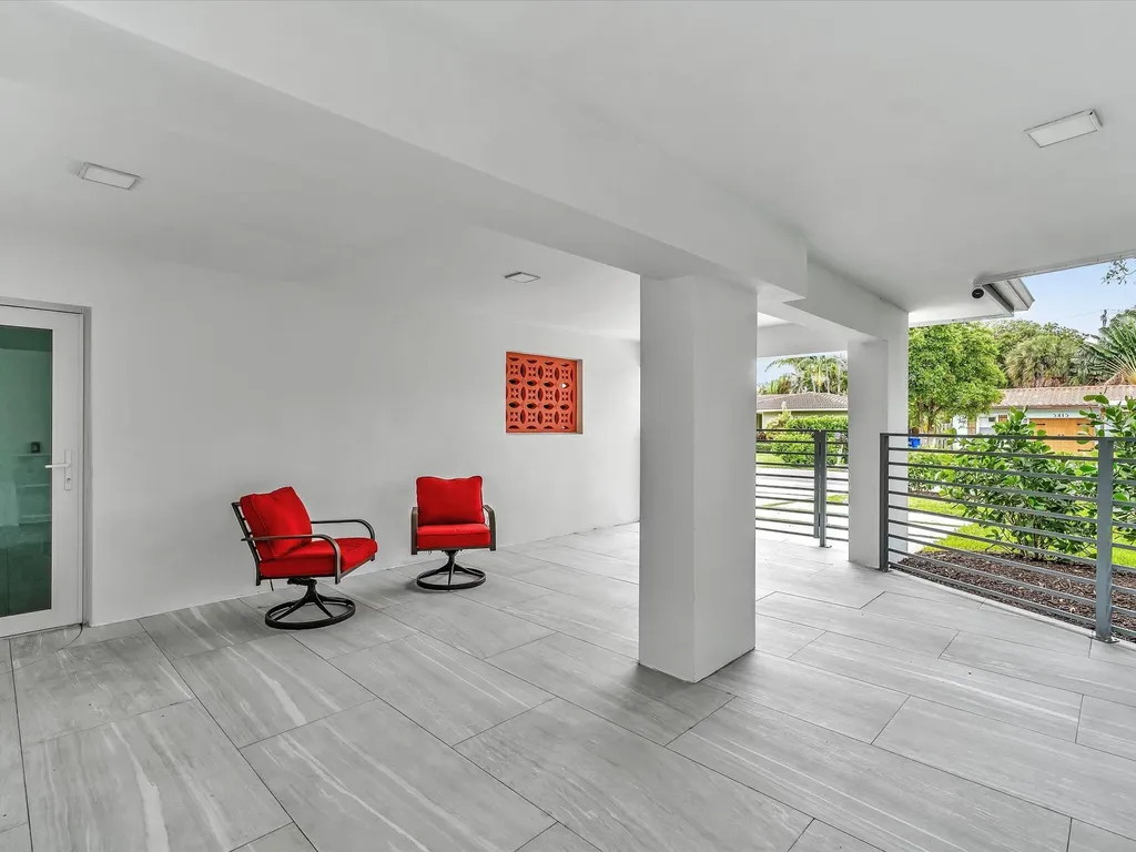 1903 Bay Drive Pompano Beach FL 33062