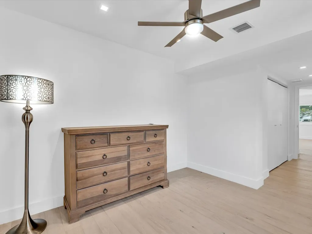 1903 Bay Drive Pompano Beach FL 33062
