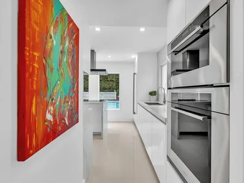 1903 Bay Drive Pompano Beach FL 33062