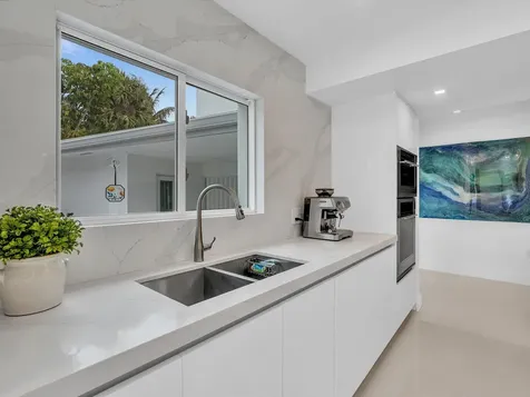 1903 Bay Drive Pompano Beach FL 33062