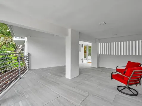 1903 Bay Drive Pompano Beach FL 33062