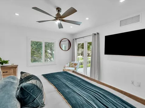 1903 Bay Drive Pompano Beach FL 33062