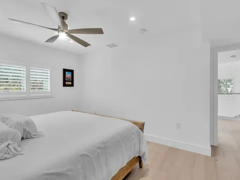 1903 Bay Drive Pompano Beach FL 33062