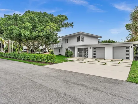 1903 Bay Drive Pompano Beach FL 33062