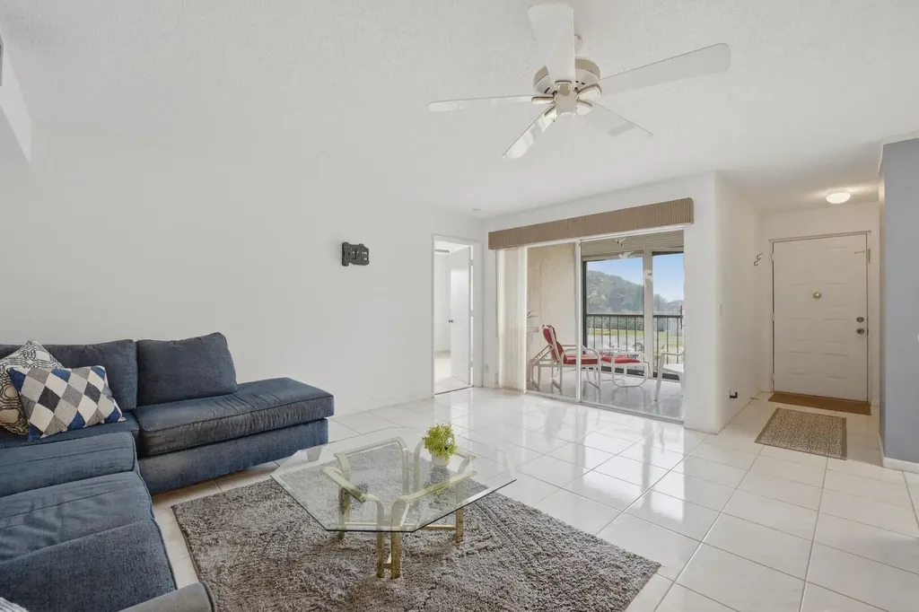 14898 Wedgefield Drive Delray Beach FL 33446