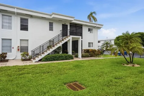 14898 Wedgefield Drive Delray Beach FL 33446