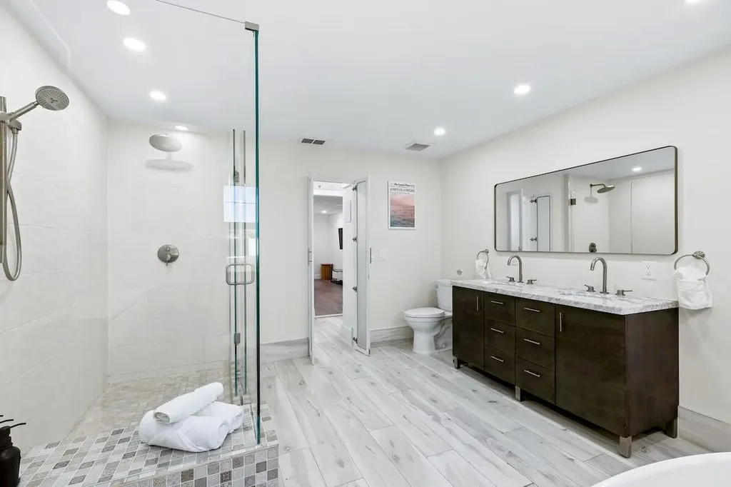 1448 NE 57th Street Fort Lauderdale FL 33334