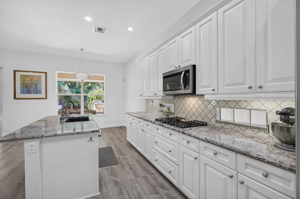 136 Casa Grande Court Palm Beach Gardens FL 33418