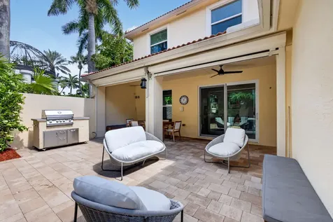 136 Casa Grande Court Palm Beach Gardens FL 33418