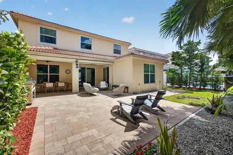 136 Casa Grande Court Palm Beach Gardens FL 33418