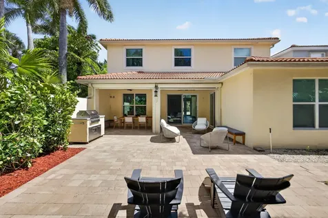 136 Casa Grande Court Palm Beach Gardens FL 33418