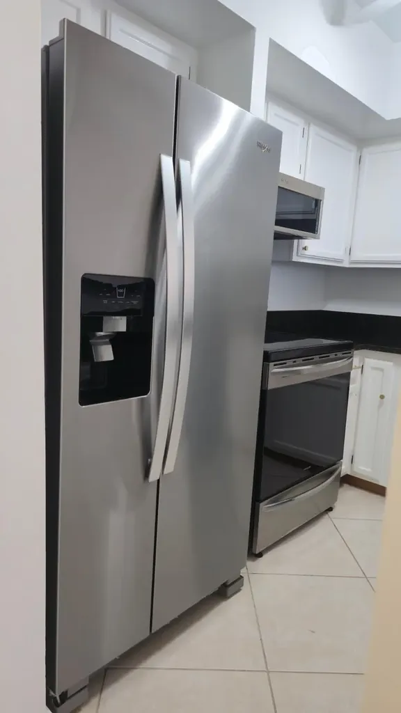 105 S Riverside Drive Pompano Beach FL 33062