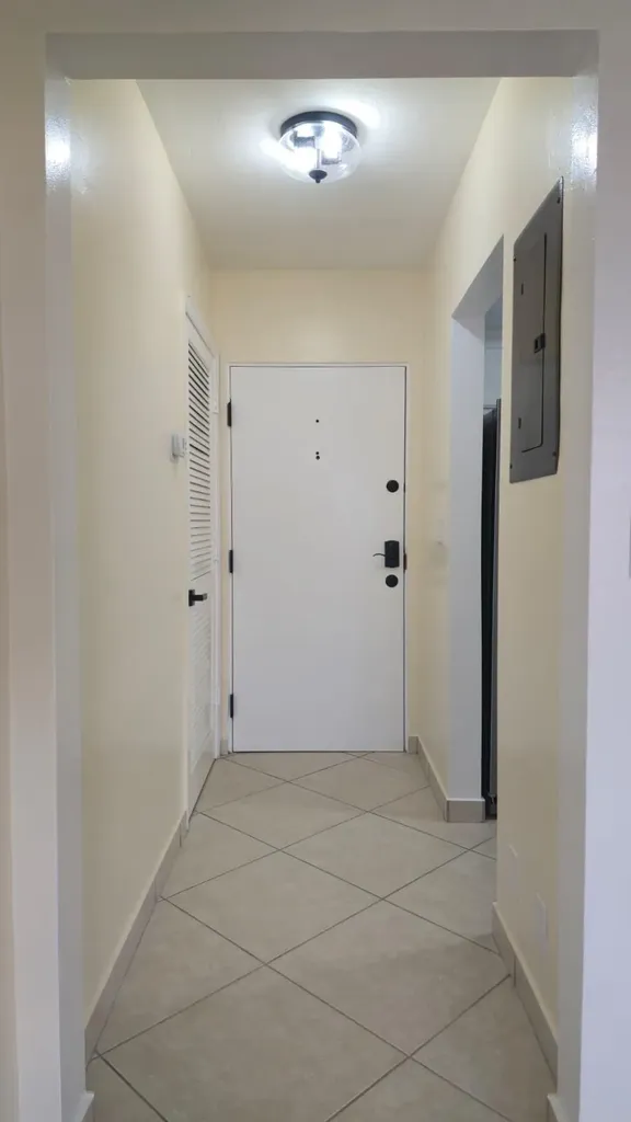 105 S Riverside Drive Pompano Beach FL 33062