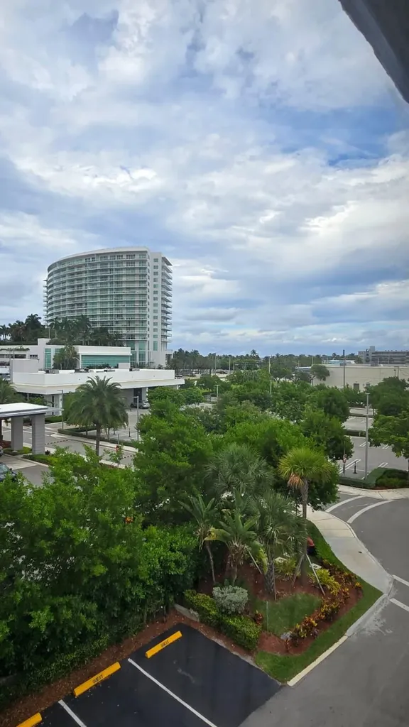 105 S Riverside Drive Pompano Beach FL 33062