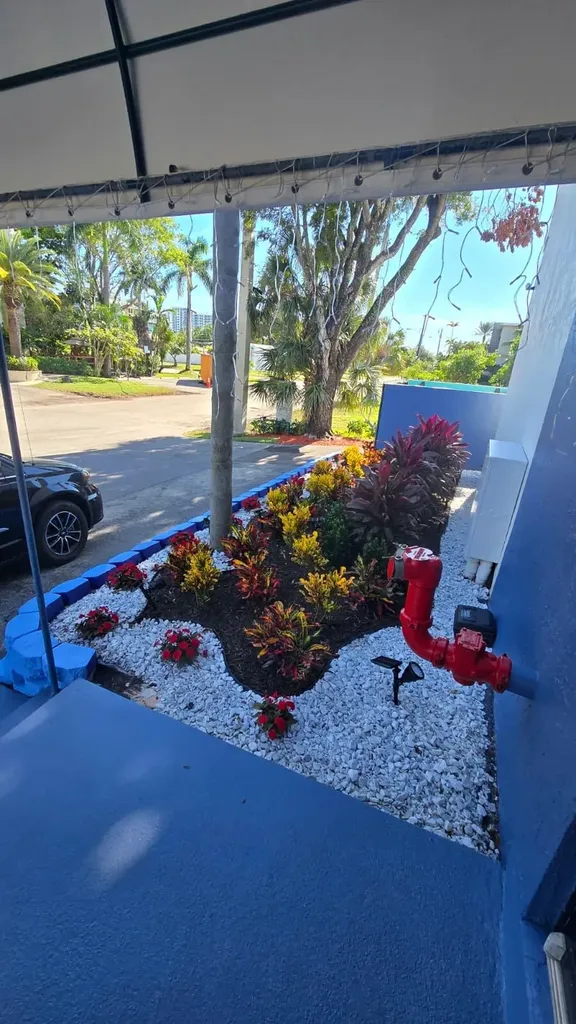 105 S Riverside Drive Pompano Beach FL 33062