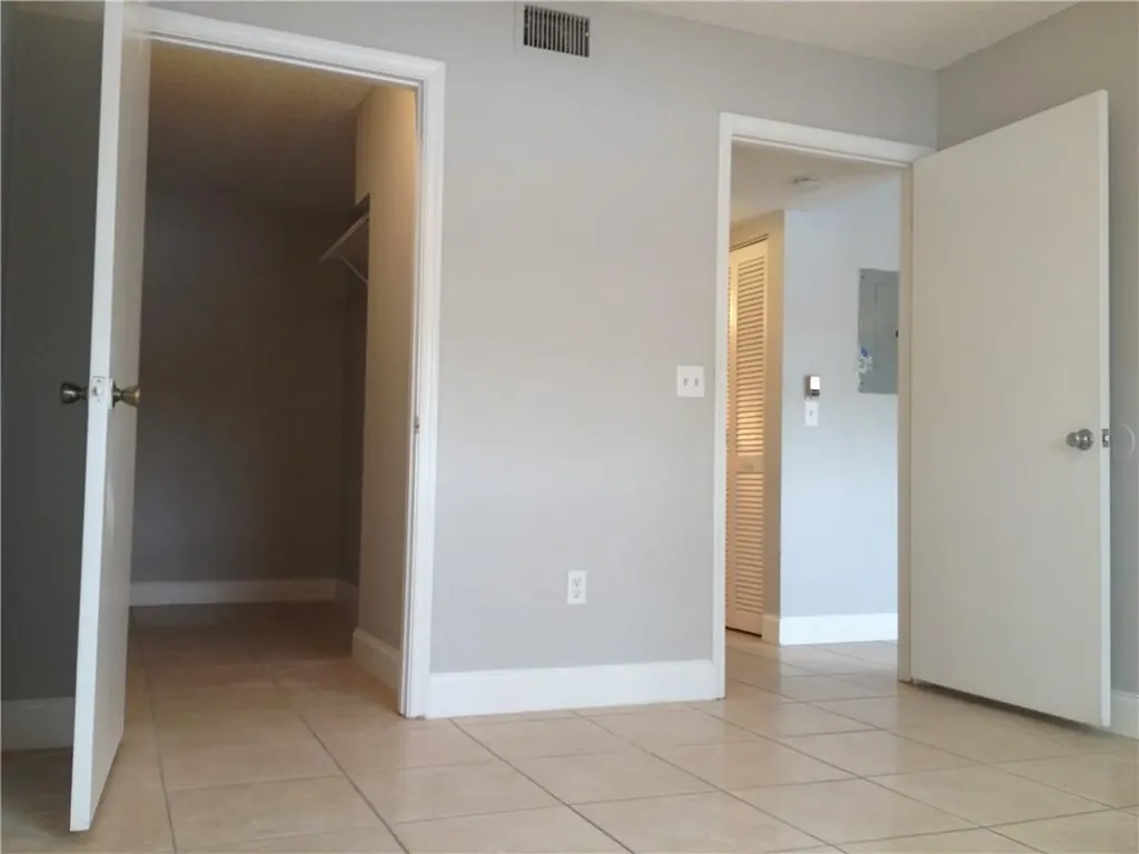 3610 N 56th Avenue Hollywood FL 33021