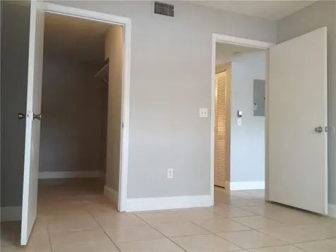 3610 N 56th Avenue Hollywood FL 33021