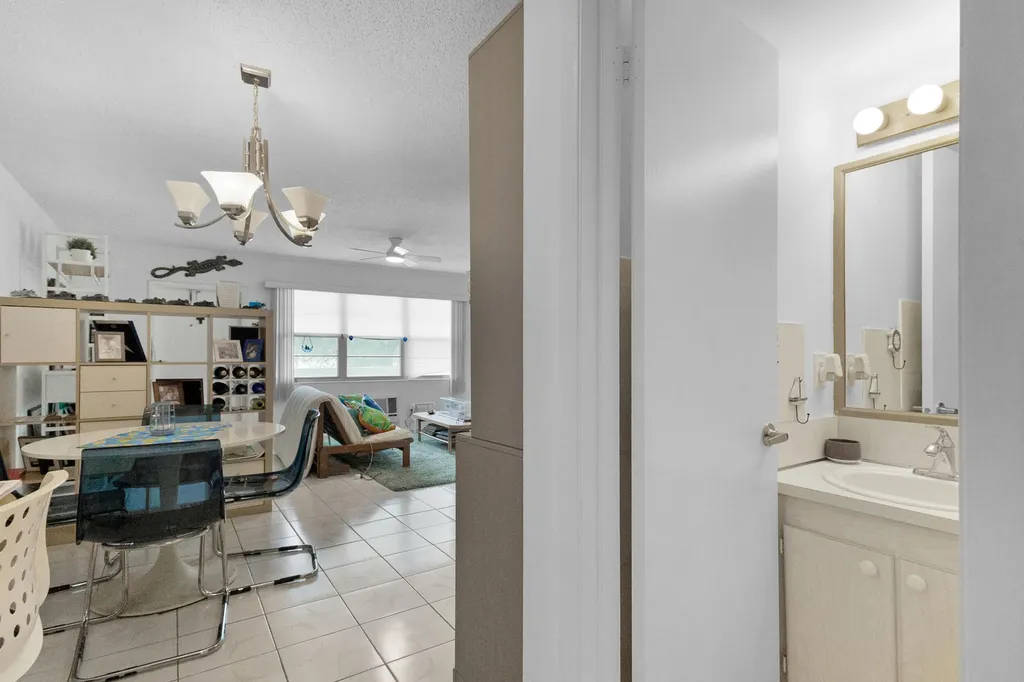 18 Prescott A Deerfield Beach FL 33442