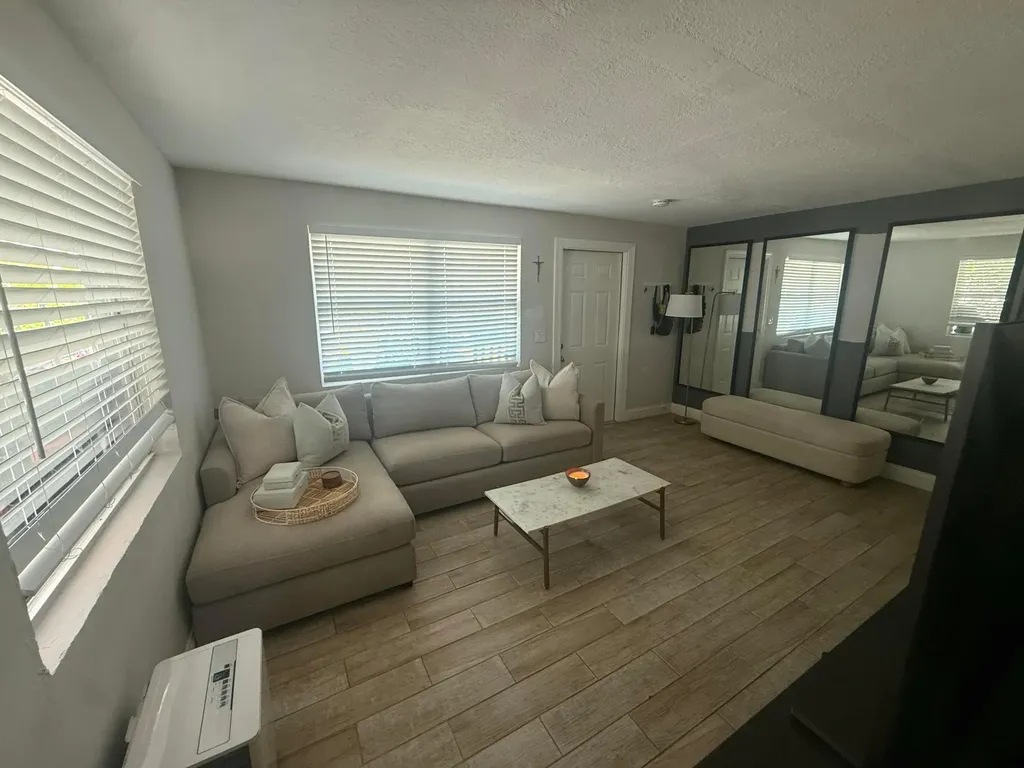 1209 W 34th Street Riviera Beach FL 33404