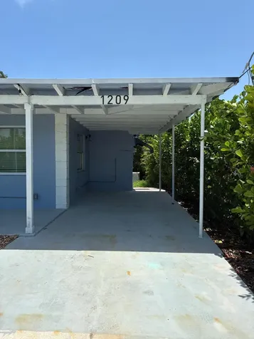 1209 W 34th Street Riviera Beach FL 33404