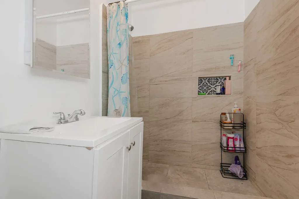3775 NW 116th Terrace Coral Springs FL 33065