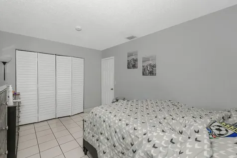 3775 NW 116th Terrace Coral Springs FL 33065