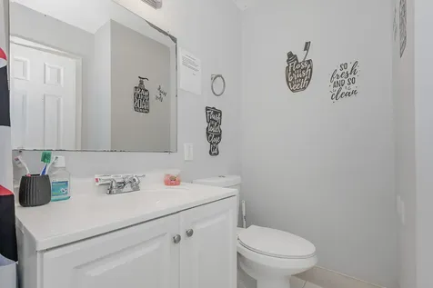3775 NW 116th Terrace Coral Springs FL 33065