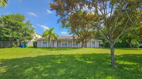 3775 NW 116th Terrace Coral Springs FL 33065