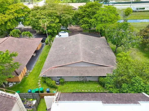 3775 NW 116th Terrace Coral Springs FL 33065