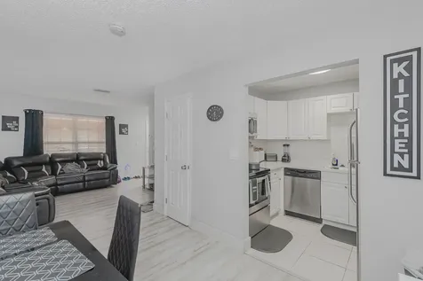 3775 NW 116th Terrace Coral Springs FL 33065