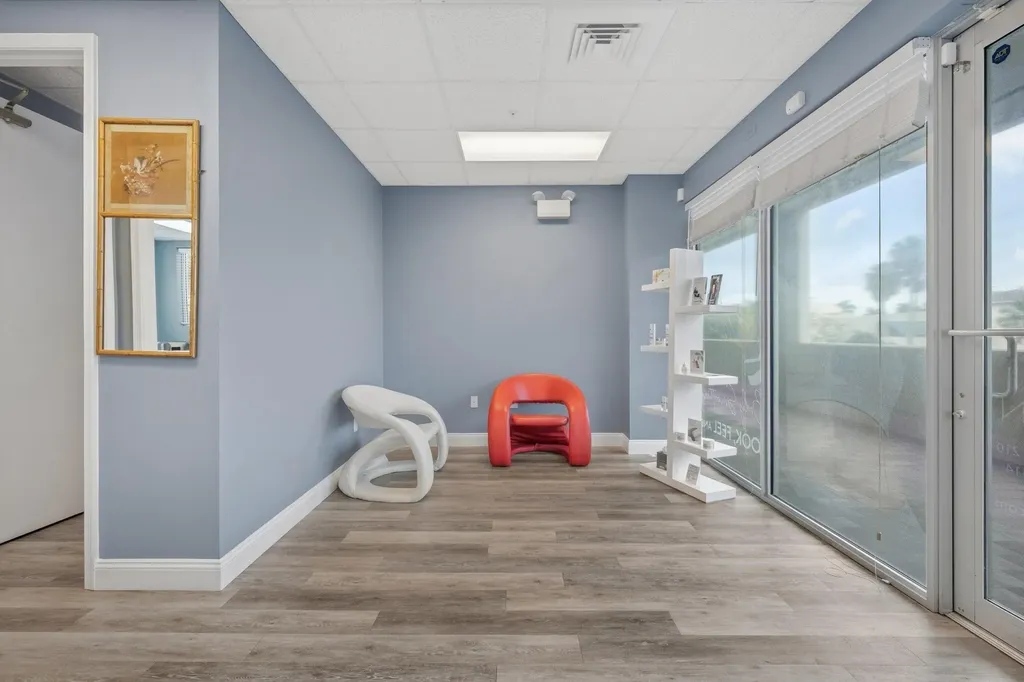 2515 S State Road 7 Wellington FL 33414