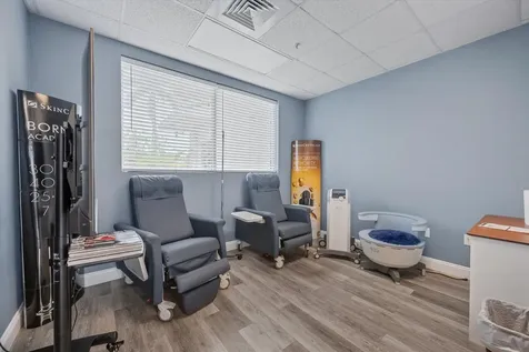 2515 S State Road 7 Wellington FL 33414