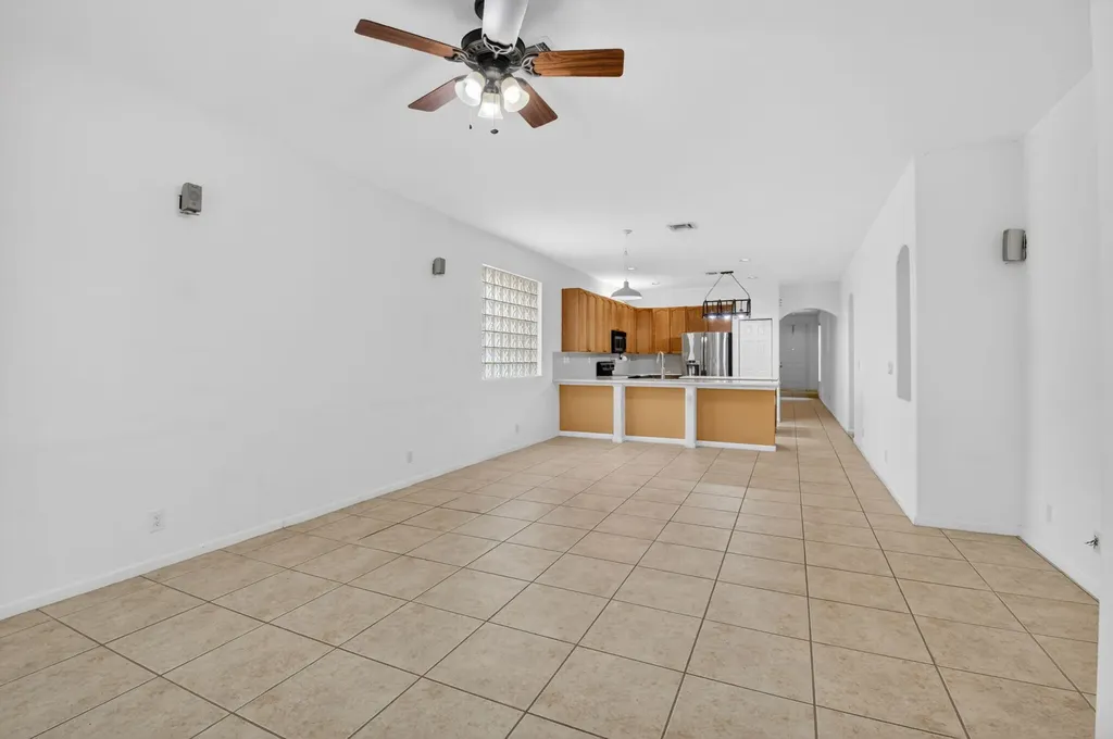 5049 Sancerre Circle Lake Worth FL 33463