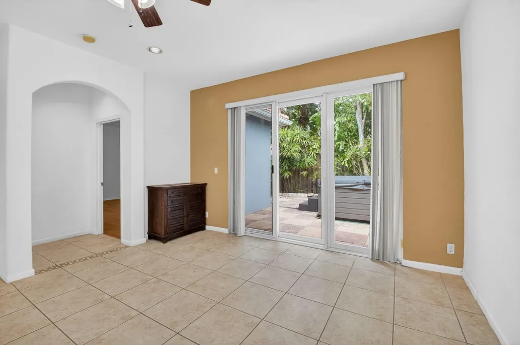 5049 Sancerre Circle Lake Worth FL 33463