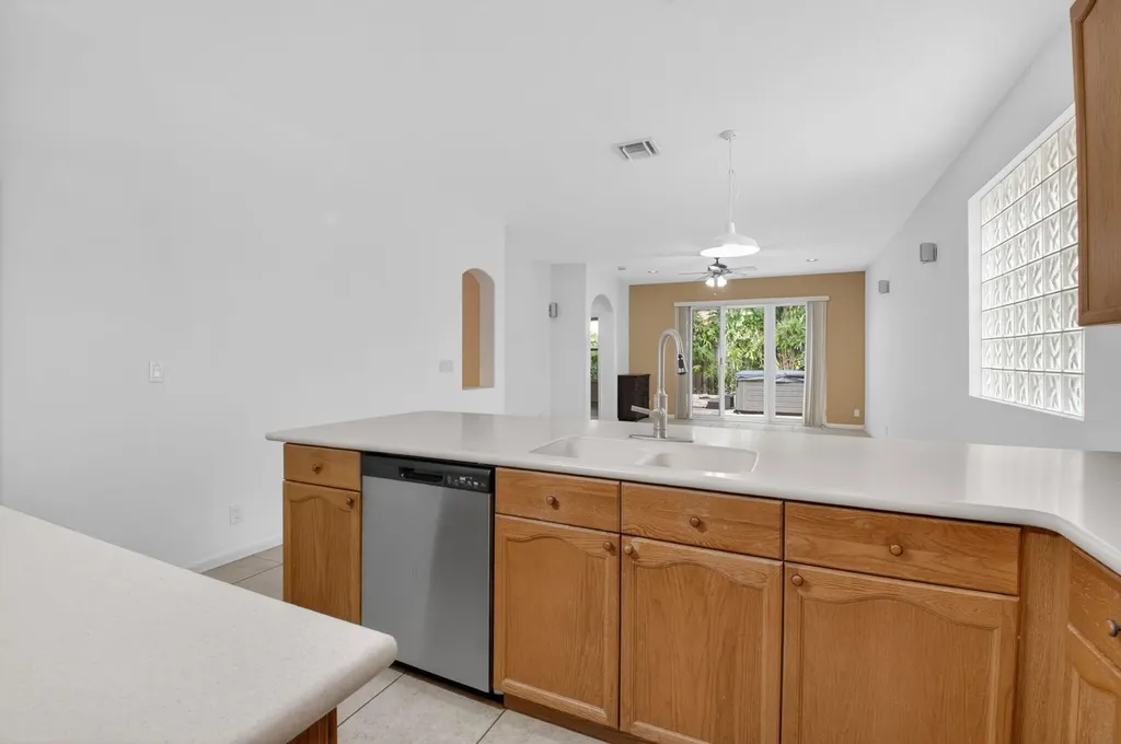 5049 Sancerre Circle Lake Worth FL 33463
