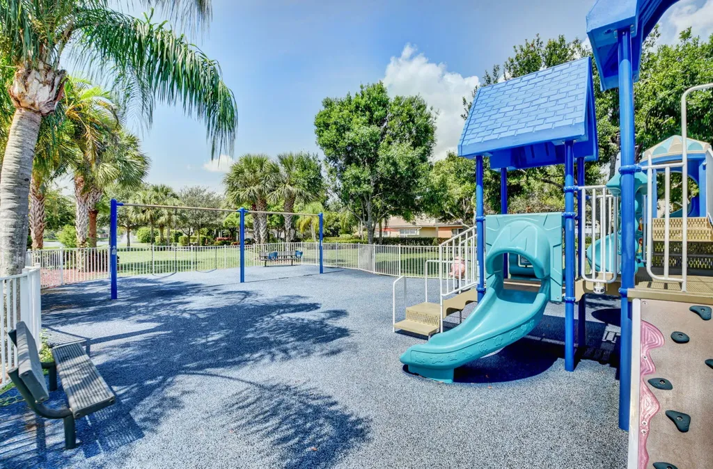 5049 Sancerre Circle Lake Worth FL 33463