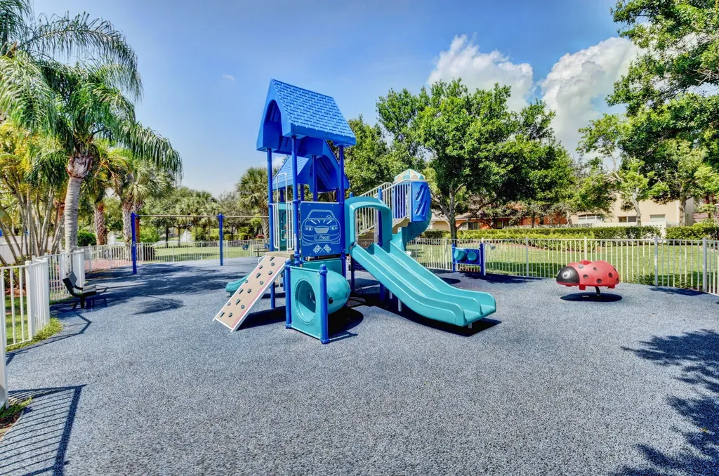 5049 Sancerre Circle Lake Worth FL 33463