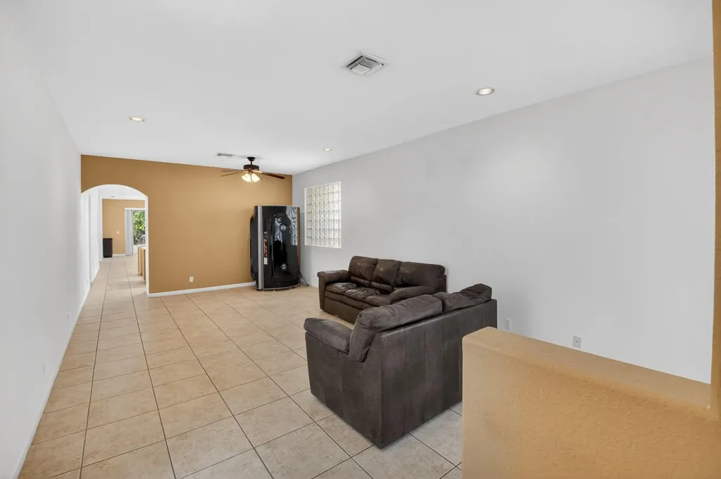 5049 Sancerre Circle Lake Worth FL 33463